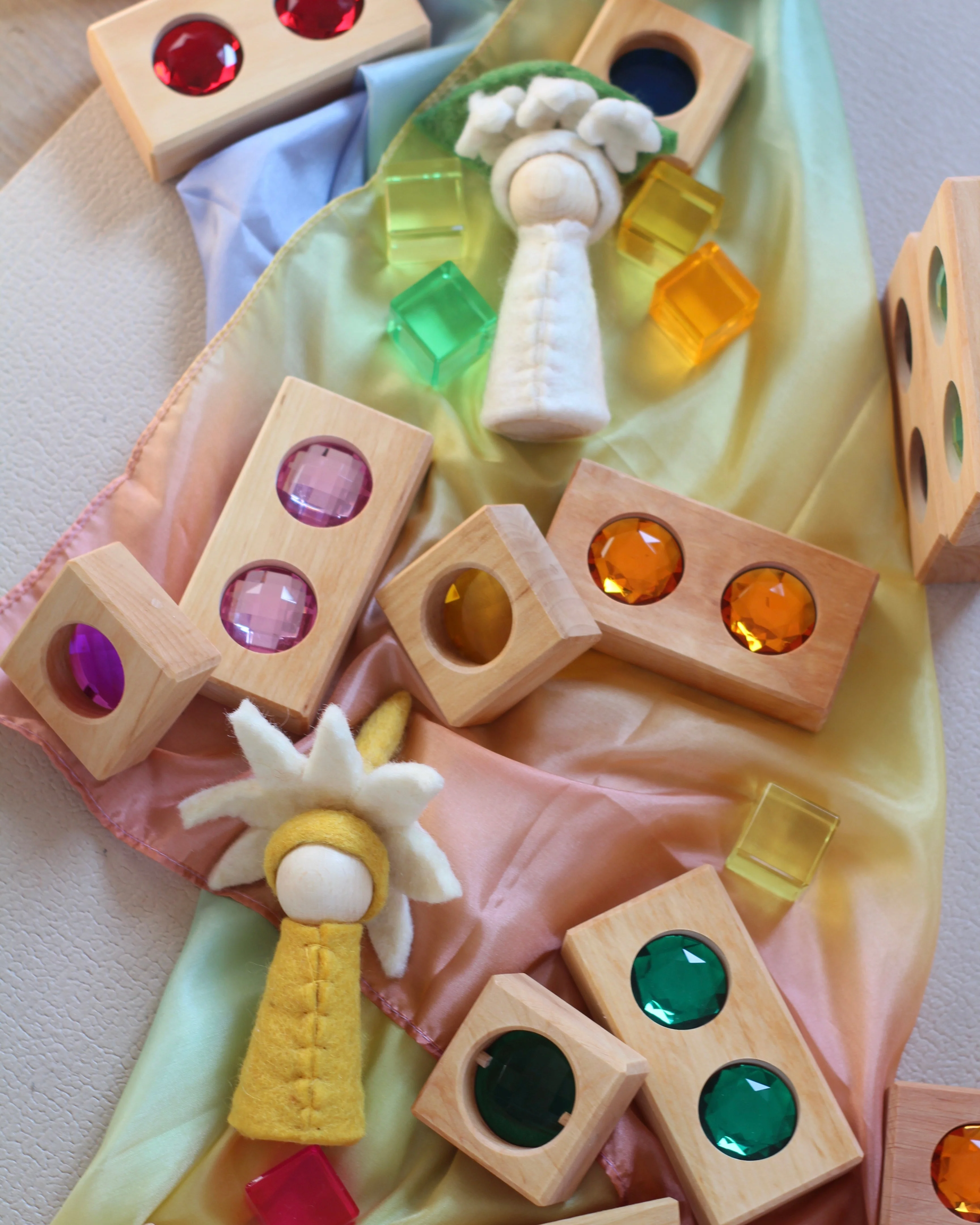 BAUSPIEL Kleine Farbstraße mit Lichtbauwürfel 45 Teile - Image 2